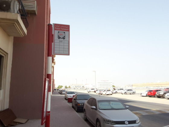 Muhaisnah 4, Awqaf Housings Bus Stop