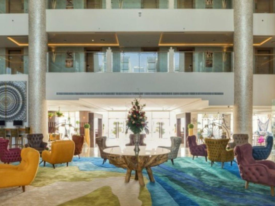 Royal Central Hotel