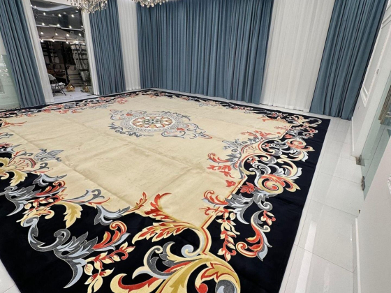 Mahnaz Carpet