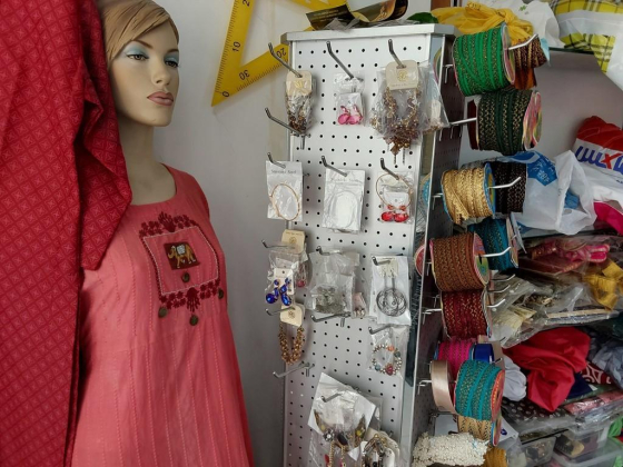 Haadi Fashion Ladies Tailoring & Boutiqe