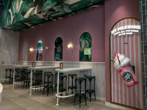 Neat Burger Dm Restaurant