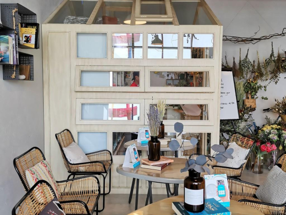 Blue Door Cafe
