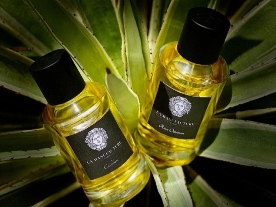 Lasting Sillage Perfumes Trading
