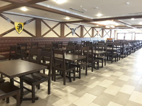 Knight"s Table
