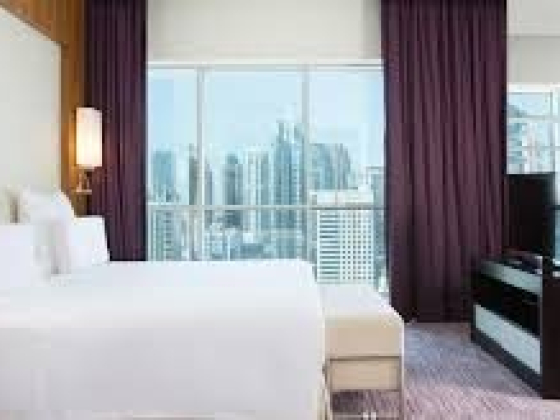 Pullman Jumeirah Lakes Towers Hotel & Residences