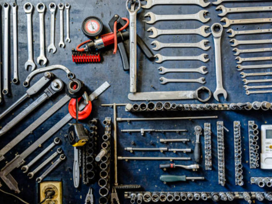 Crescent Moon Tools Trading