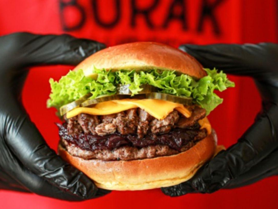 CZN Burak Burger