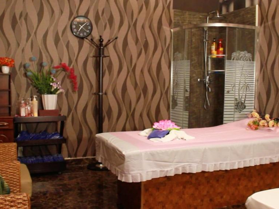 Happy Hourr Spa