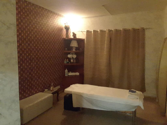 Moksha Gents Cosmetic And Personal Care