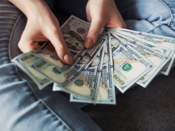 Money Exchange Near Me in Dubai: Where to Get a Fair Rate and What to Watch For