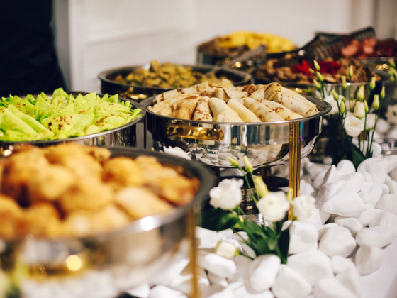 Catering in Dubai: What a Fair Quote Looks Like and Who to Avoid
