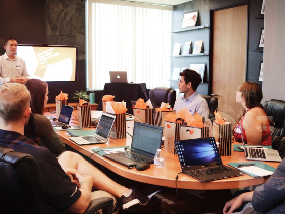 Training in Dubai: What a Proper Provider Looks Like, and What It Should Cost
