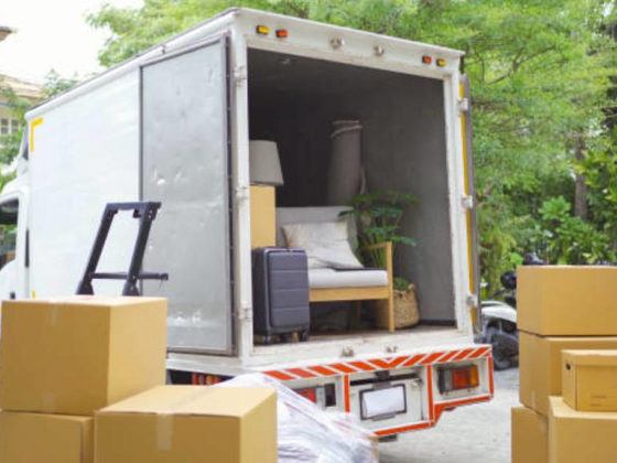 A Darb Al Mumayaz Loading And Unloading Services