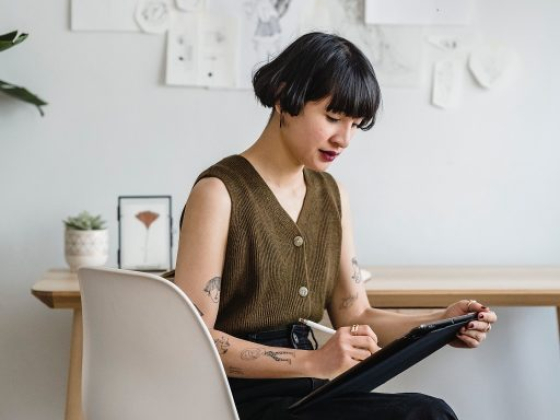 Fiverr.com – The Hip Way for Artists and Professions to Focus on the Important Stuff