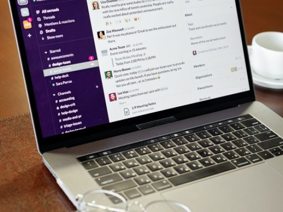 Why Are There So Many Messaging Apps?