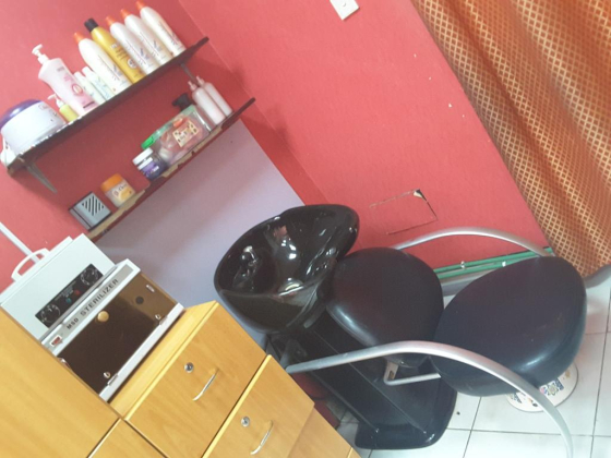 GlamFlow Beauty Salon