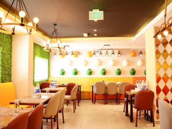 Apna Dhaba Restaurant