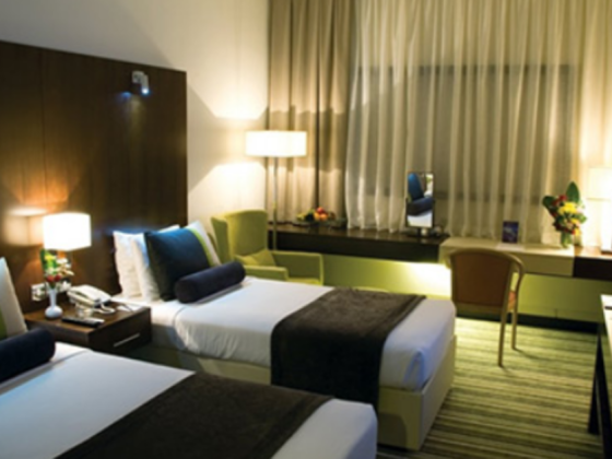 Aravi Hotel
