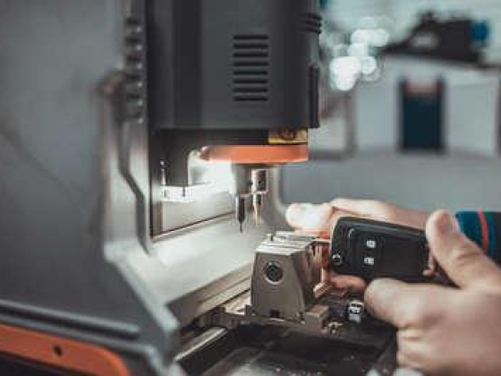 Fix Well Key Cutting And Accessories