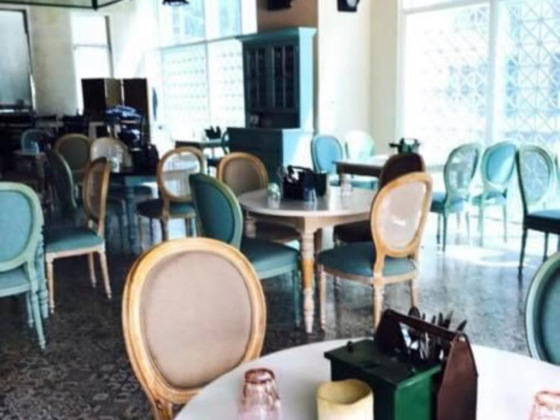 Azar Restaurant & Cafe