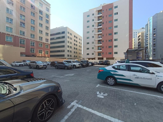 Al Hayat Al Jadeeda Car Park Rental