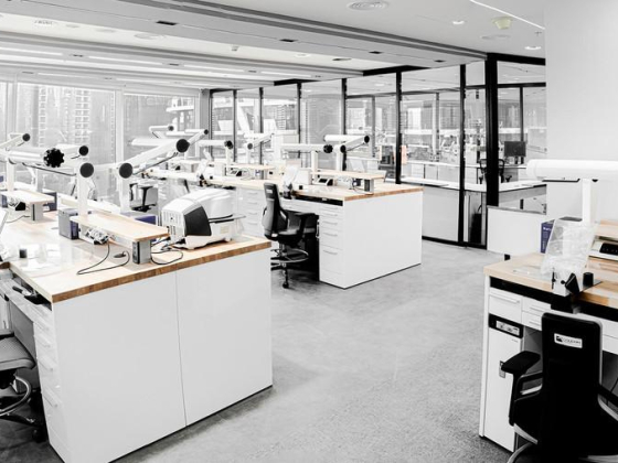 Charismatic Dental Lab