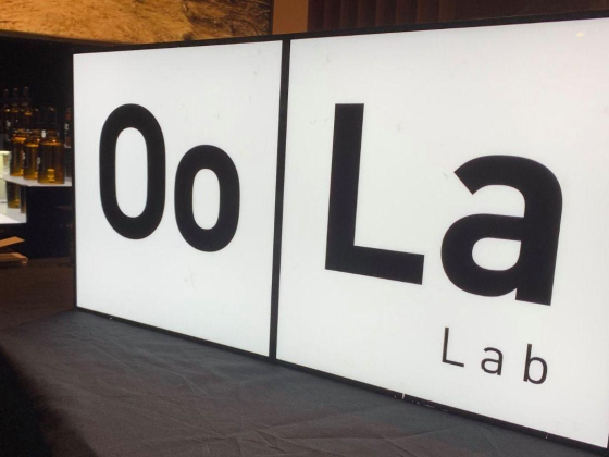 Oo La Lab (Top Middle Base)