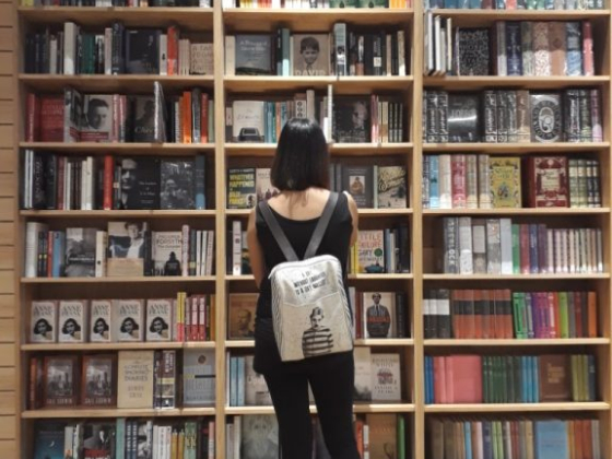 Kinokuniya Bookstore - The Dubai Mall
