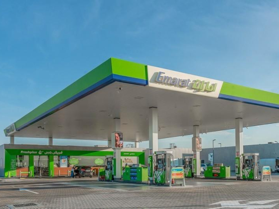 Emarat Petrol Station E6440 (bin Hendi)