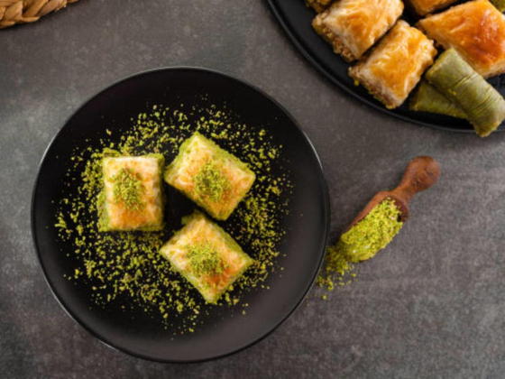 Fanar Alreem Local Sweets
