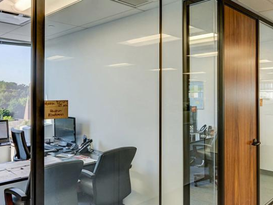 Smb Glass & Aluminium Installation