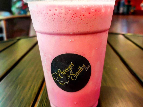 Scoops And Smiles Cafe