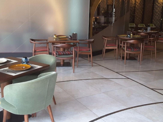 Karamna Restaurant & Cafe