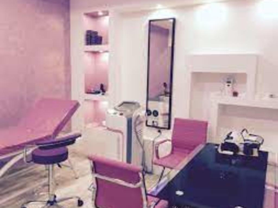 La Vie & Belle Beauty Center